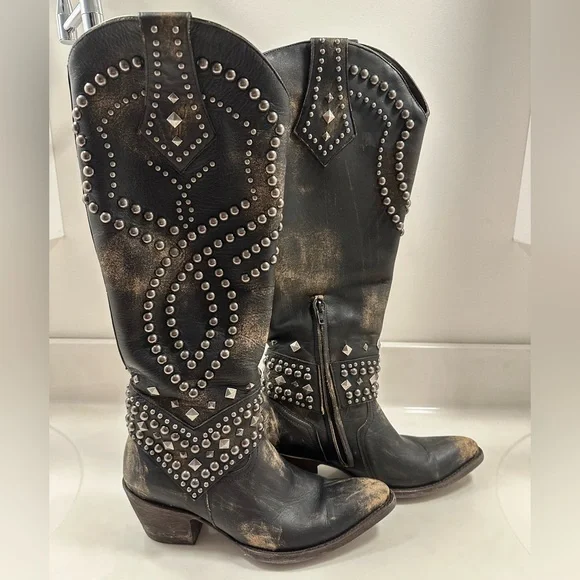 Old Gringo Relaxed Fit Belinda Studded Boot - Picture 1 of 8